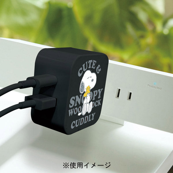 スヌーピー Type-C+USB-A AC-100 チャージャー (ブラック)
