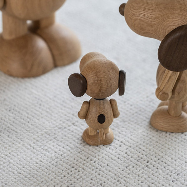 『BOYHOOD』北欧の天然オーク材オブジェ SNOOPY SMALL
