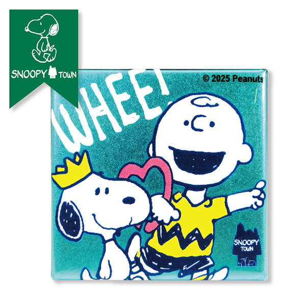 スヌーピー 缶バッジ四角 (HAPPINESS IS 75YEARS OF PEANUTS)