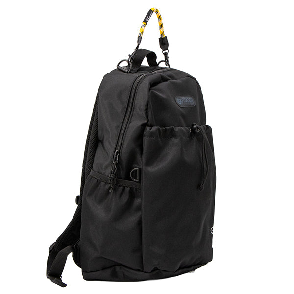 OUTDOOR PRODUCTS × PEANUTS リュックサック (ブラック)