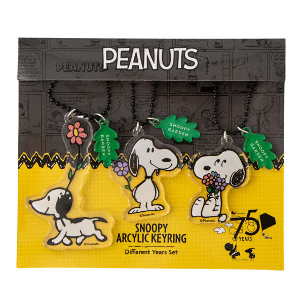 SNOOPY GARDEN アクリルキーリングセット(75周年時代別スヌーピー)