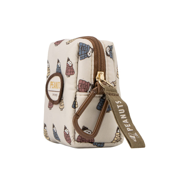 スヌーピー カラビナ付きミニポーチ (チラシ/ぬくぬくほっこりウィンター)