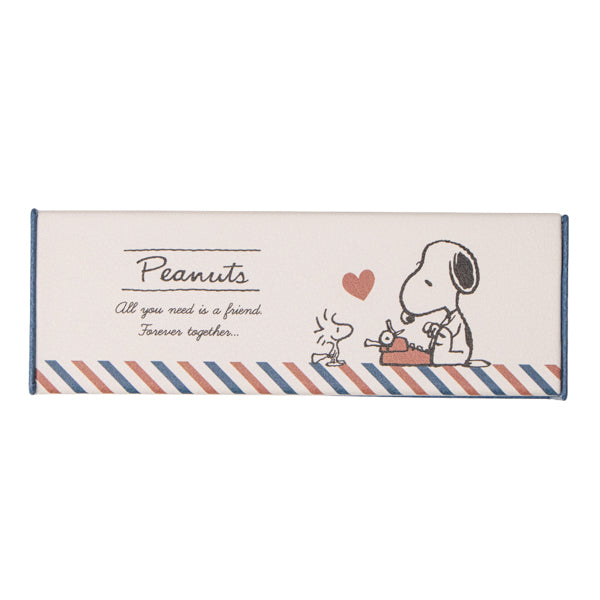 スヌーピー スタンドにもなるメガネケース (ラブレター)