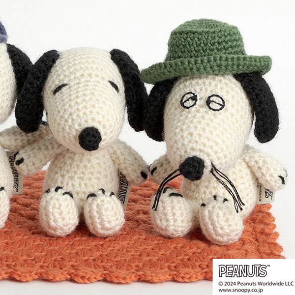 HOBBYRA HOBBYREスヌーピー かぎ針編みキット HOBBYRA HOBBYREスヌーピー かぎ針編みキット 手芸キット】編みぐるみ