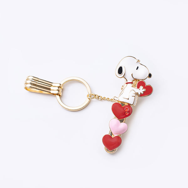 【スヌーピー 】キーホルダー　ハート　大きめ　可愛い　目立つ keyshop99_sn075g