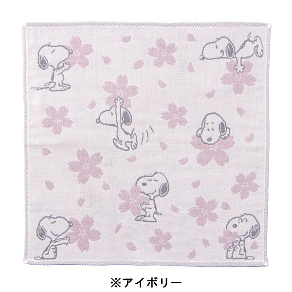 PEANUTS さくら 3重ガーゼハンカチ (スヌーピー)