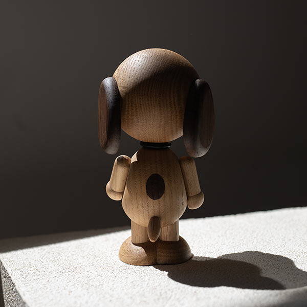 『BOYHOOD』北欧の天然オーク材オブジェ SNOOPY MINI