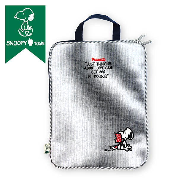 新品タグ付き スヌーピー  タブレットケース : スヌーピー iPad Mini 1 2 3 4 5 6 ケース タブレット