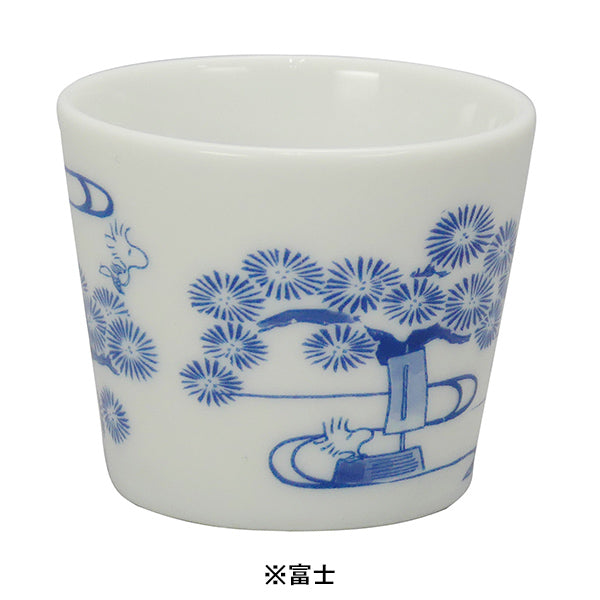スヌーピー飾り棚　陶器ミニカップ30個 スヌーピー ミニカップ (縁起ものシリーズ)