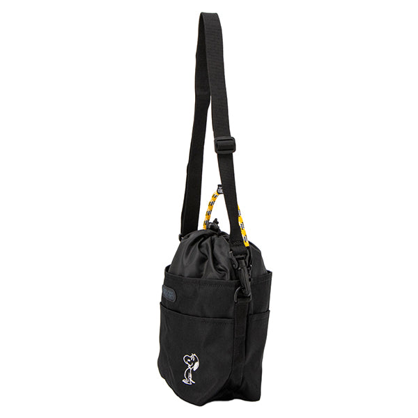 OUTDOOR PRODUCTS × PEANUTS ショルダーバッグ (ブラック)