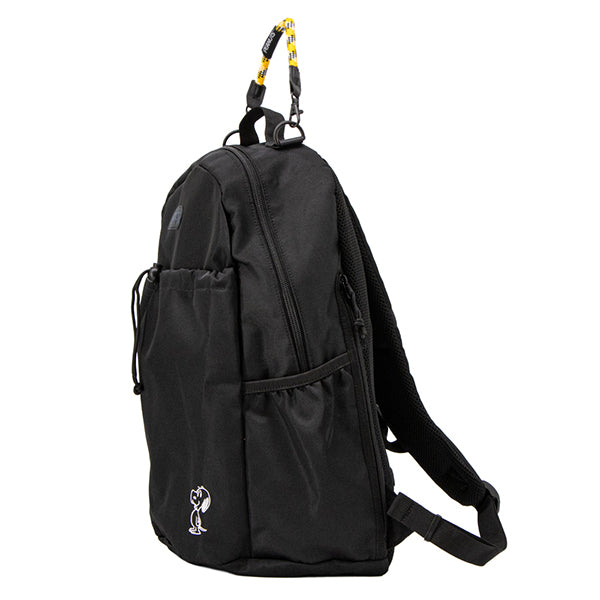 OUTDOOR PRODUCTS × PEANUTS リュックサック (ブラック)