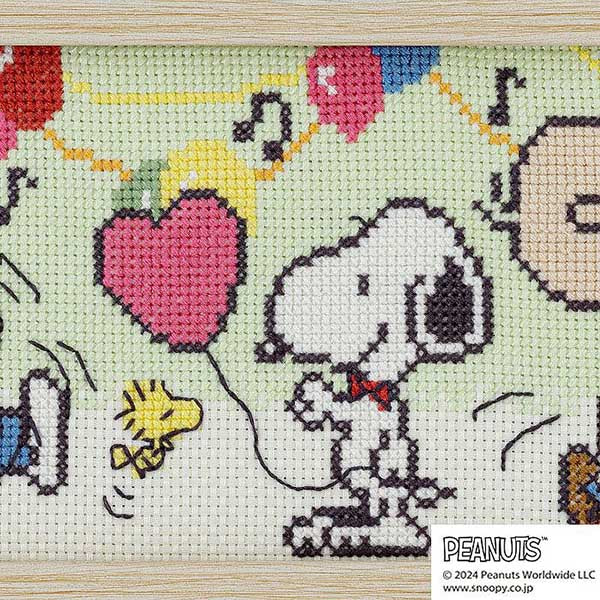 【手芸キット】 クロスステッチフレーム＜SNOOPY CELEBRATION＞