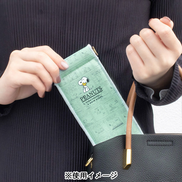 スリムキャンディポーチ・PEANUTS (comics GRN)