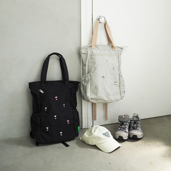 スヌーピー SOLEIL ポケッタブル2WAYリュック