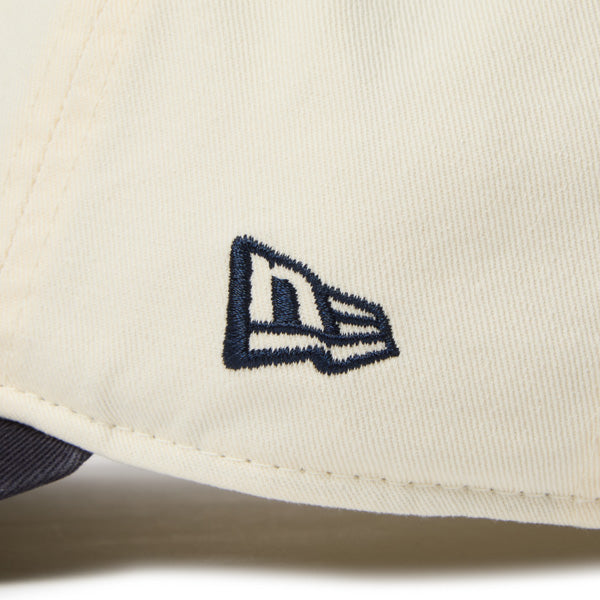 PEANUTS NEW ERA キャップ（920 PEANUTS SNOOPY AND OLAF CHR NVY）