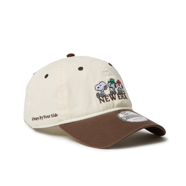 PEANUTS NEW ERA キャップ（920 PEANUTS SNOOPY WITH BRO CHR WAL）