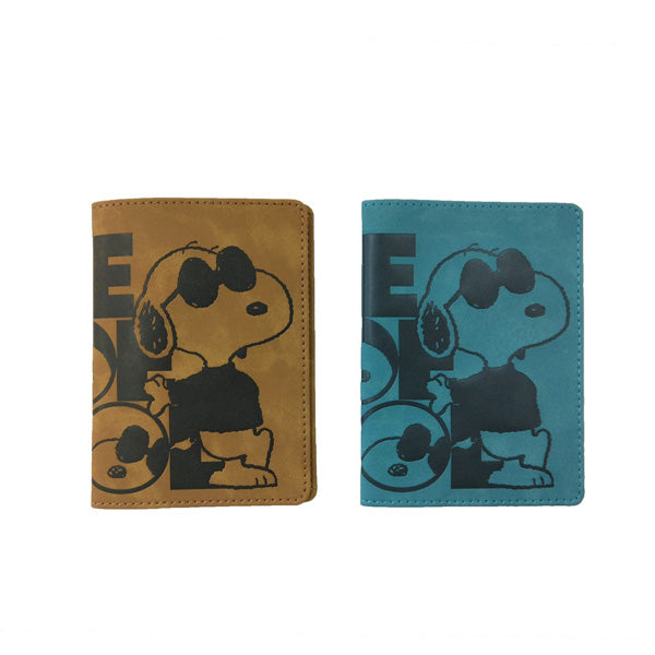 スヌーピー フェイクレザーパスポートカバー (ジョー・クール)