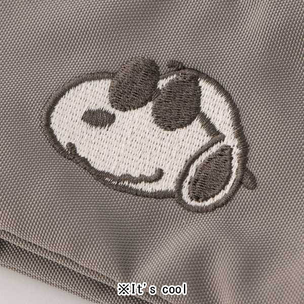 スヌーピー マルチティッシュポーチチャーム