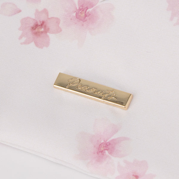 スヌーピー 巾着 (ホワイト／ふんわりさくらシリーズ)