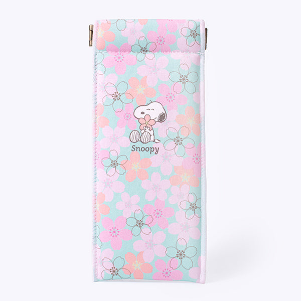 スリムキャンディポーチ・PEANUTS（桜に囲まれて）