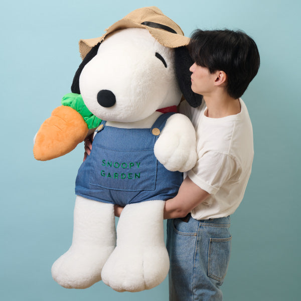 スヌーピー 君 SNOOPY GARDEN キャロットファーマーぬいぐるみ（スヌーピー 70cm）
