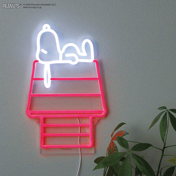 PEANUTS NEON LIGHT (House)
